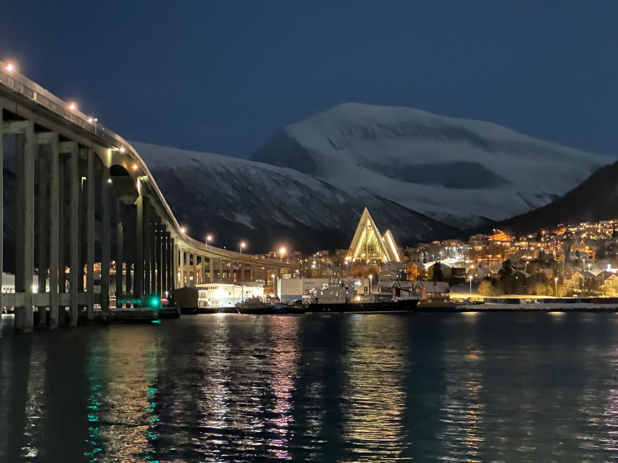 Thenorthernexplorer Penthouse Tromsø Dış mekan fotoğraf
